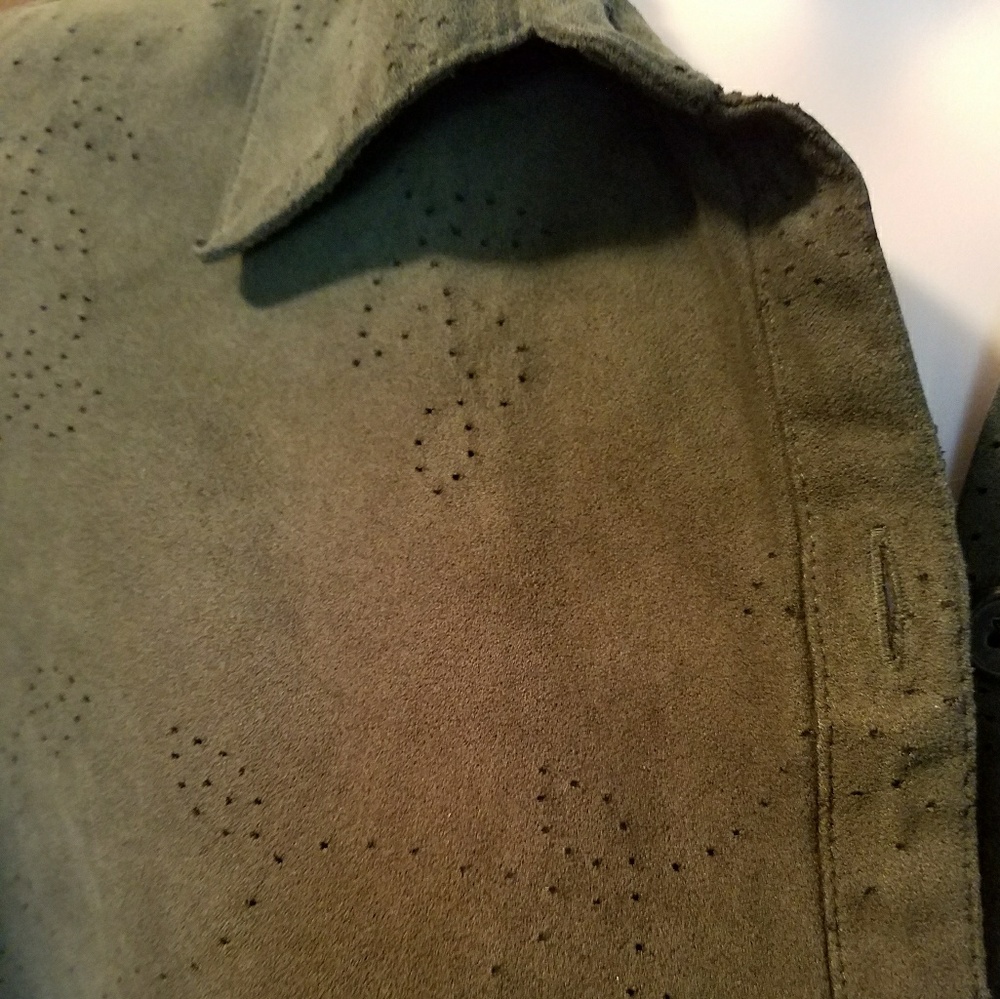Laser cut faux suede shirt in loden green - Picture 3 of 5